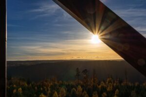 Blick in den Nordschwarzwald, beim Abstieg von der Hohen Warte