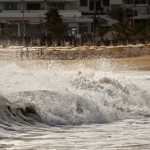 Wellen an der Costa Teguise