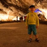 Sohnemann in den Cuevas de los Verdes: Stillhalten ist nicht sei