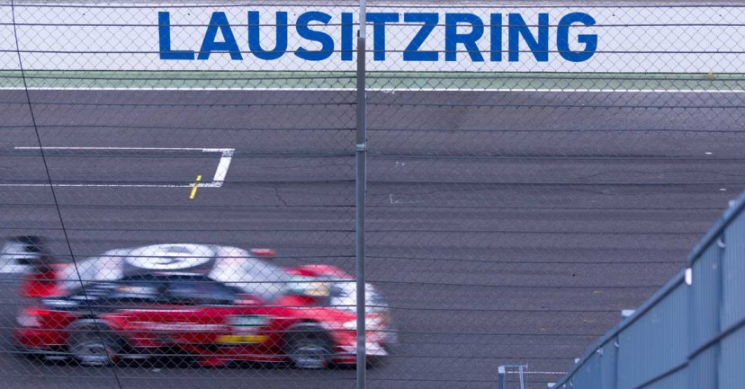 Mit Kleinkind und Baby zum Autorennen? Das geht! (DTM/Lausitzring) Mit Kleinkind und Baby zum Autorennen? Das geht! (DTM/Lausitzring)