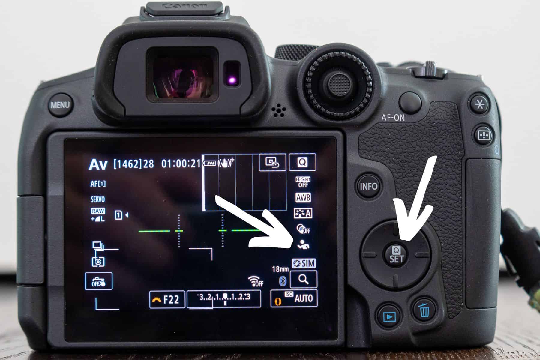 Canon EOS R7 Rückseite