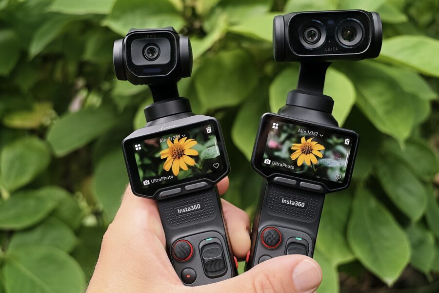 Insta360 Luna Pro und Luna Ultra nebeneinander in einer Hand, links die Pro mit einem Objektiv, rechts die Ultra mit zwei Objektiven